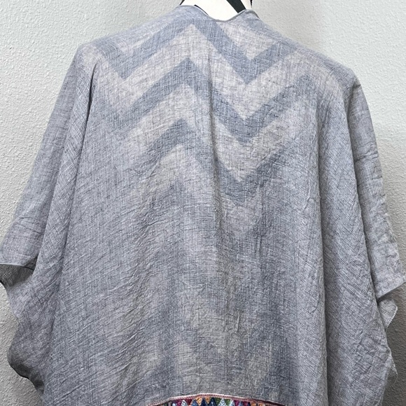 Bohemian Embroidered One Size Open Front Poncho Cape - Picture 8 of 8